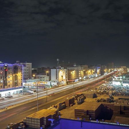 Al Ezzah Palace Hotel Suites Jeddah Exterior photo
