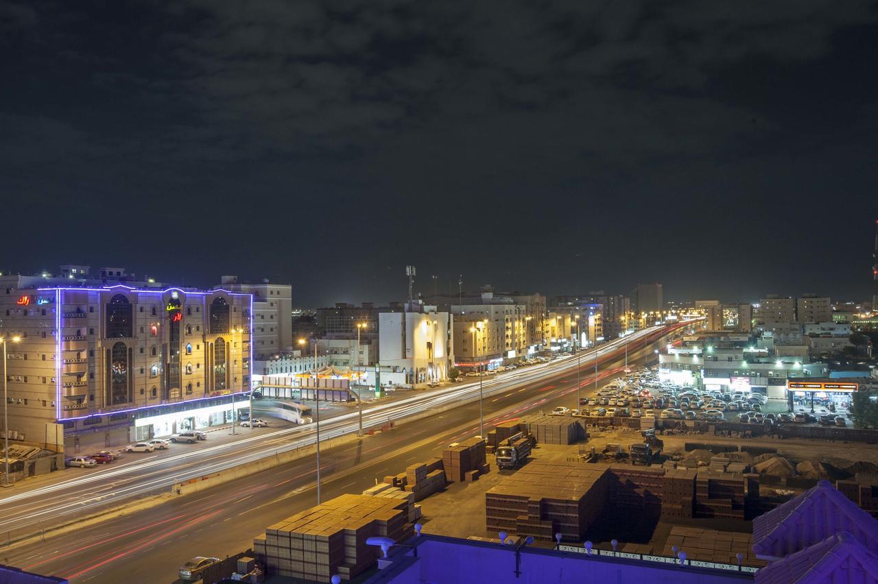 Al Ezzah Palace Hotel Suites Jeddah Exterior photo